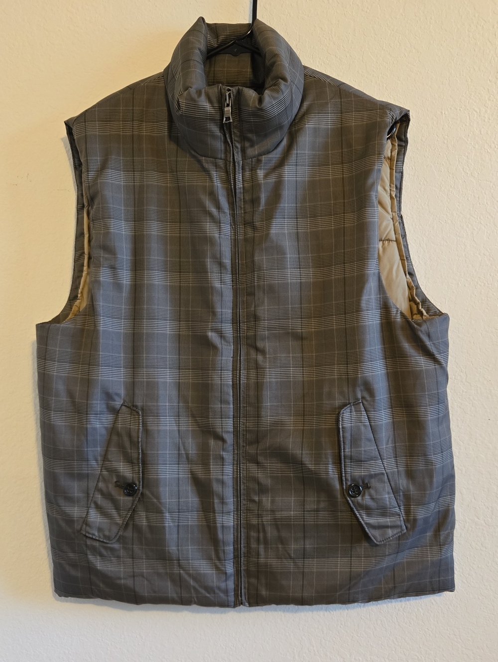 Banana Republic Men's Brown Plaid Puffer Vest - Large